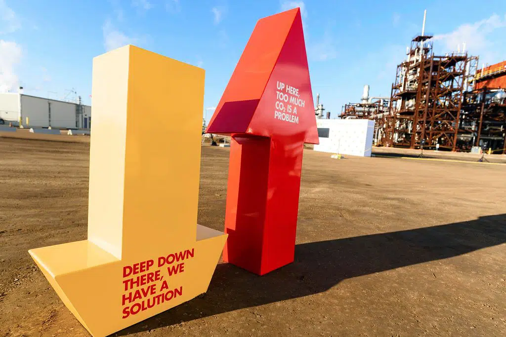 UAE Greenwashing Strategy